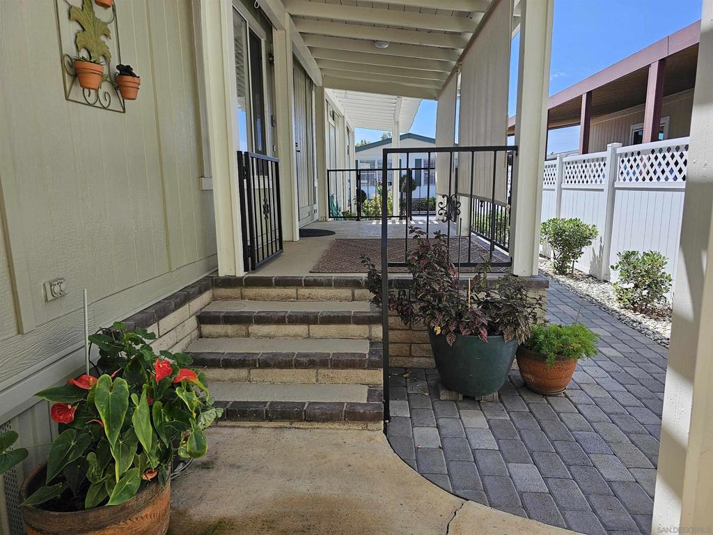 5200 Irvine Blvd UNIT 521 Sold Property