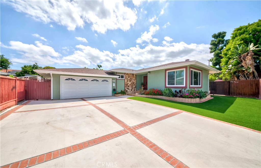 25367 Andreo Avenue Sold Property