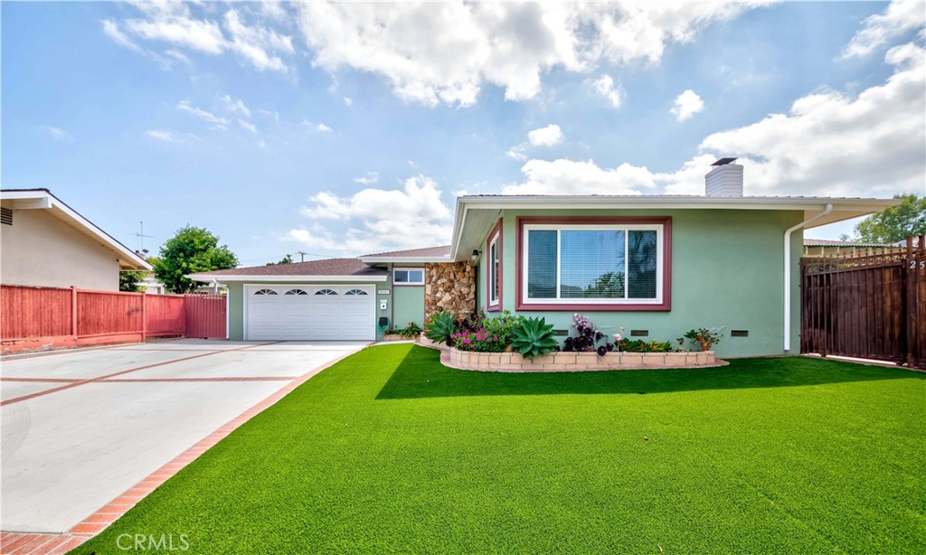 25367 Andreo Avenue Sold Property