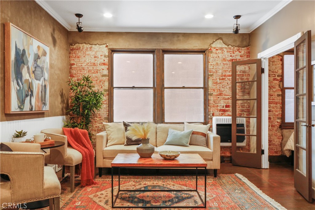 325 Elm Avenue 205 Sold Property