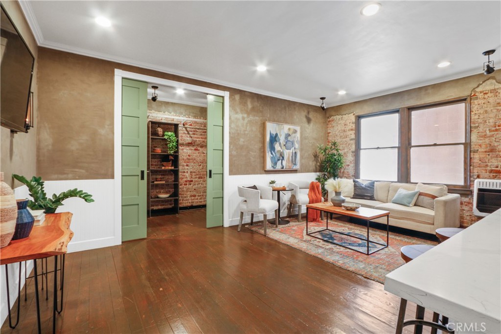 325 Elm Avenue 205 Sold Property