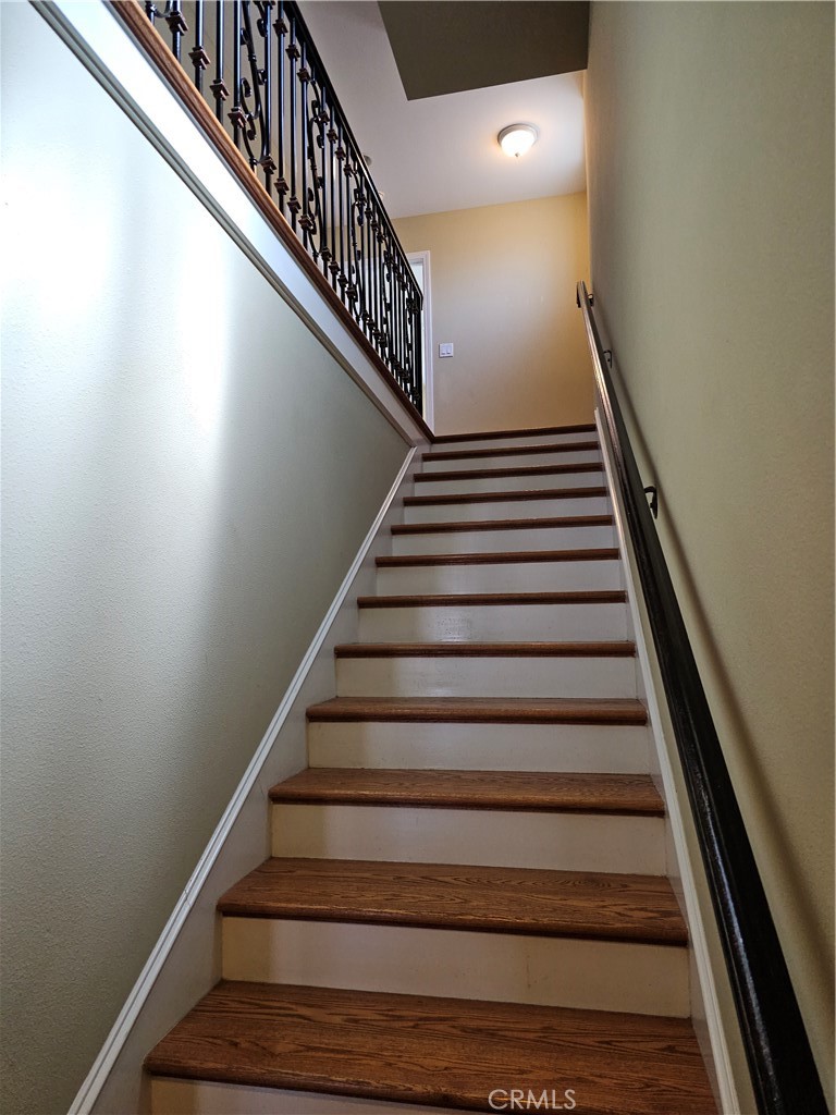 1312 W 1st Street Sold Property