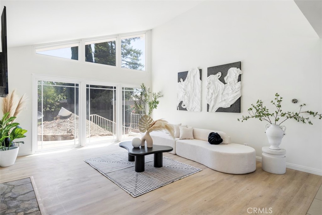 204 Tanforan Lane Sold Property