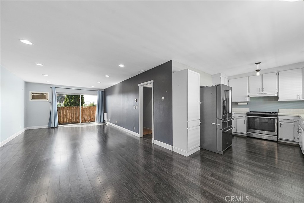 2844 E 3rd Street 309 Sold Property