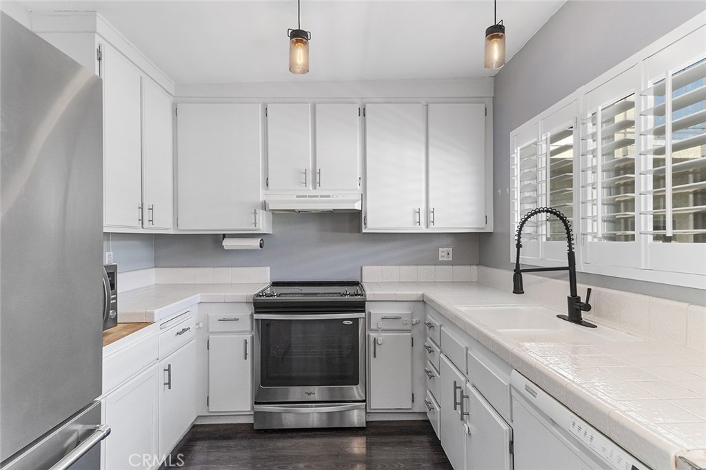 2844 E 3rd Street 309 Sold Property