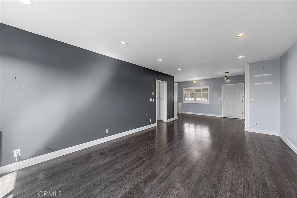 2844 E 3rd Street 309 Sold Property