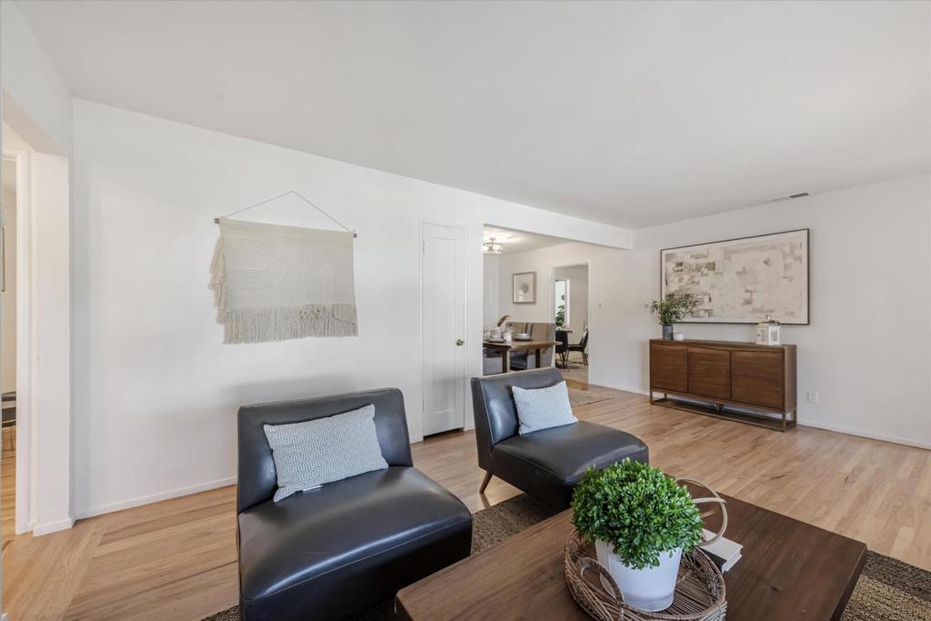 18816 Mcfarland Avenue, Saratoga, CA, 95070