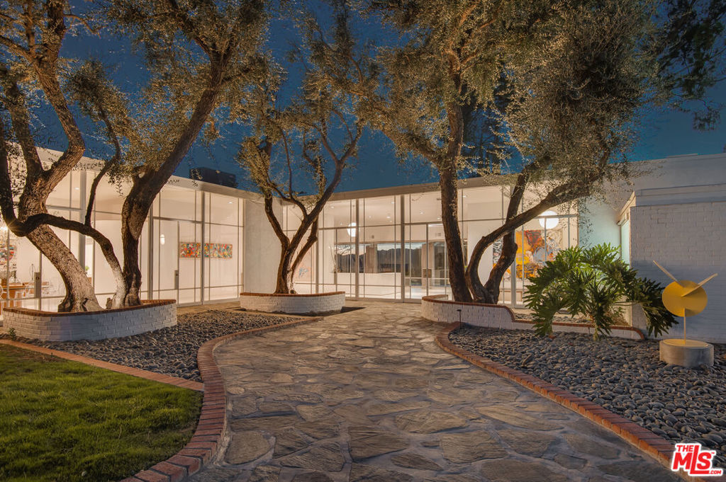 9361 Farralone Avenue Sold Property
