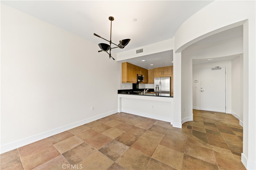 150 The Promenade N 511 Sold Property