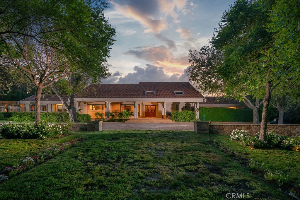 27351 Triumph Avenue Sold Property