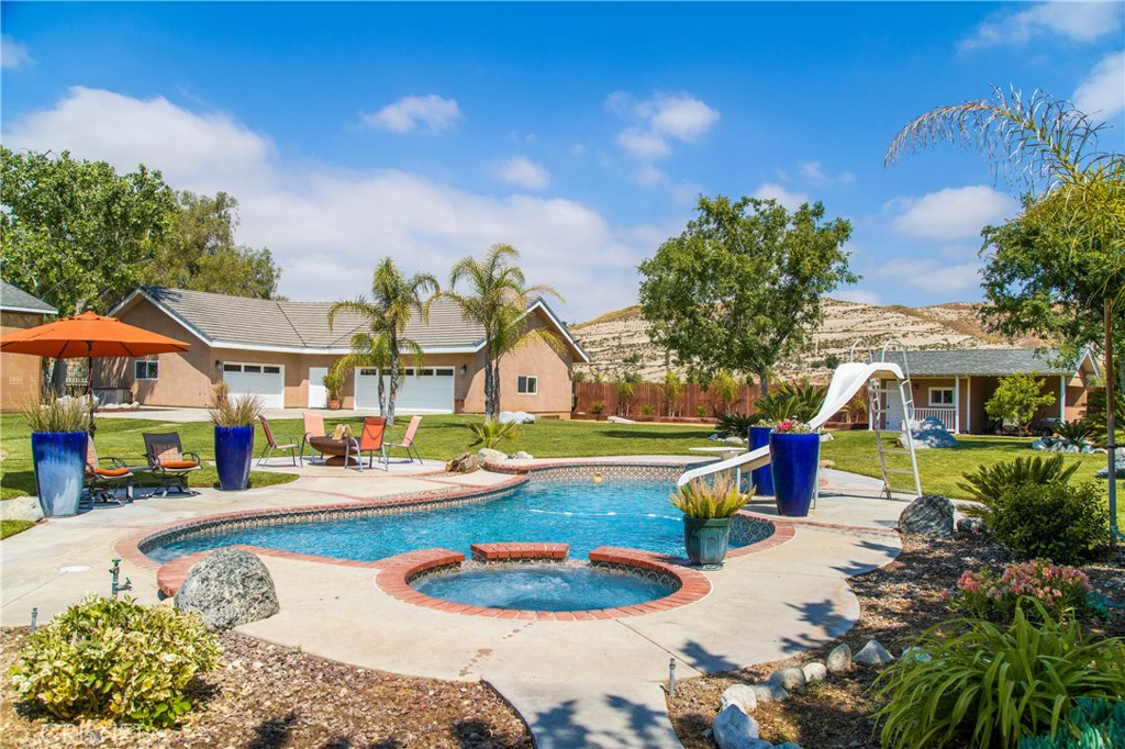16127 Lost Canyon Road Sold Property
