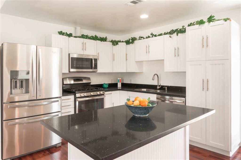 788 Elm Sold Property