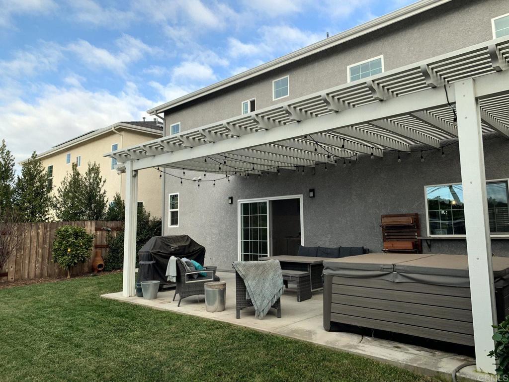 976 7th Street Sold Property