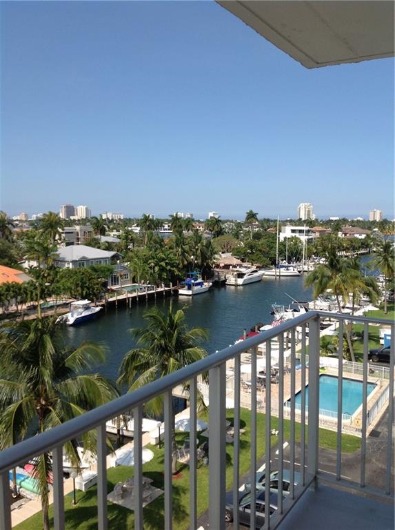 VIEW FROM BALCONY CAN OVERLOOK YOUR BOAT IN YOUR D