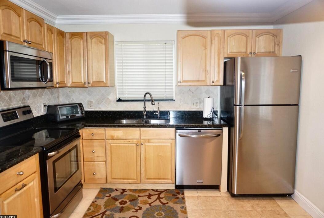 6259 Garrett Street Sold Property