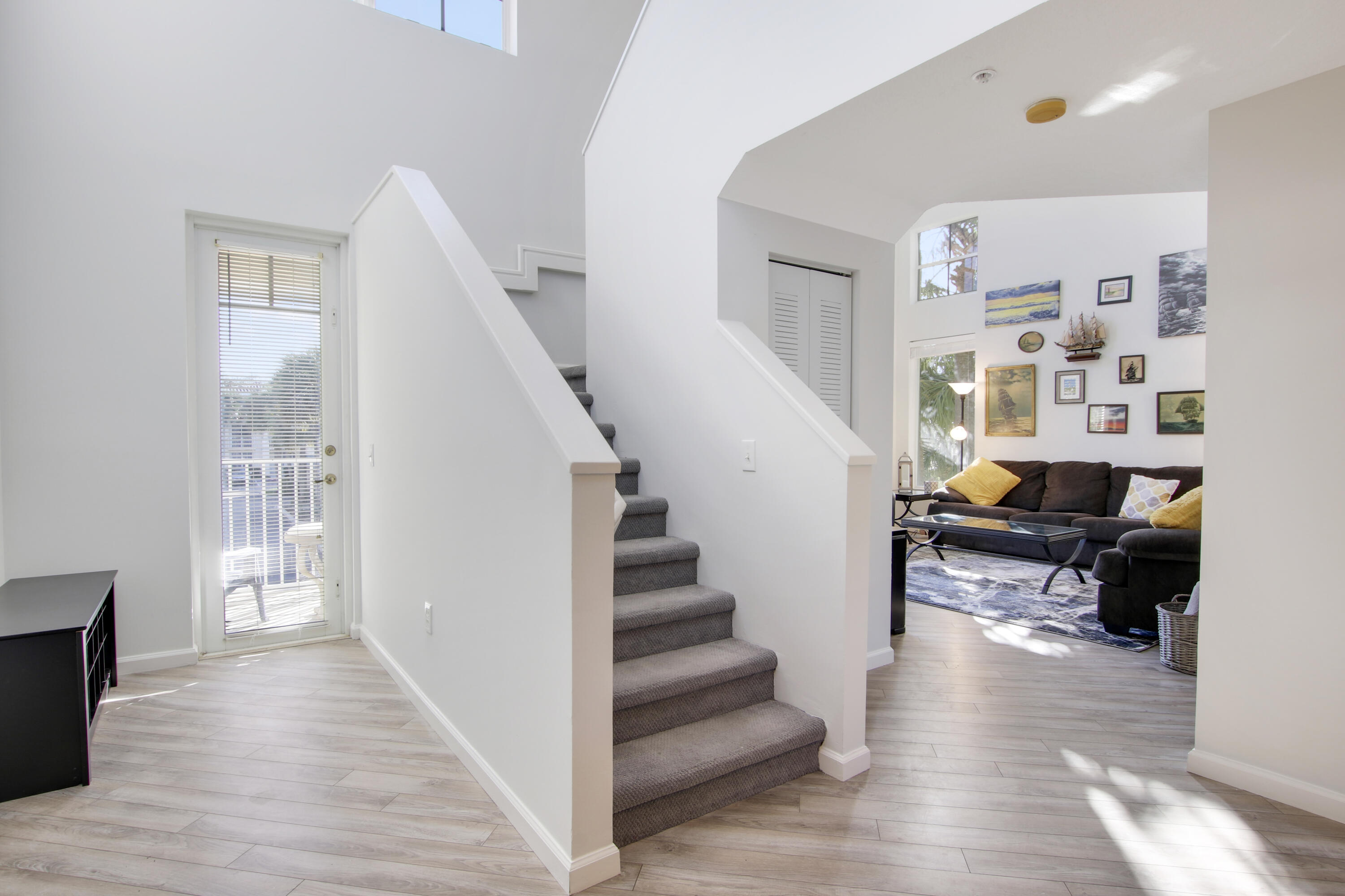1116 University 24 Boulevard 24 Sold Property