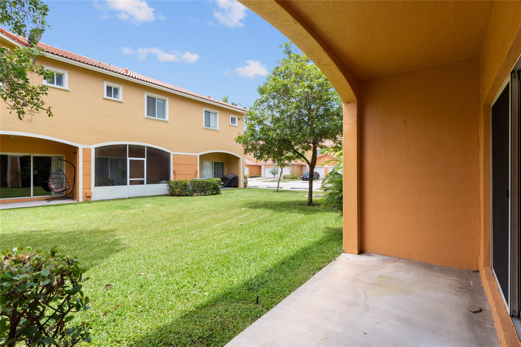 491 Saint Tropez Ln 491 Sold Property