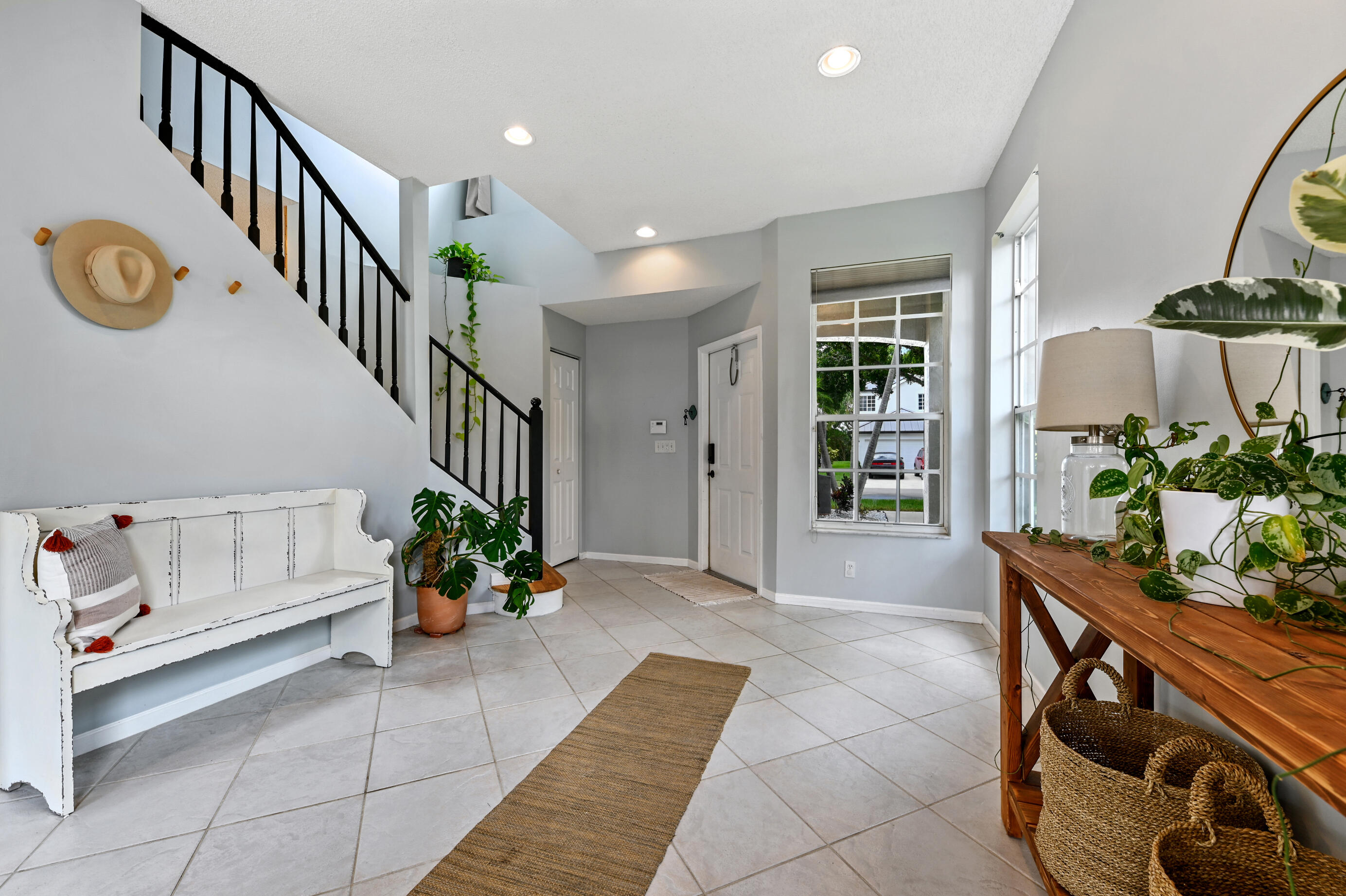 6048 Savannah Way Sold Property