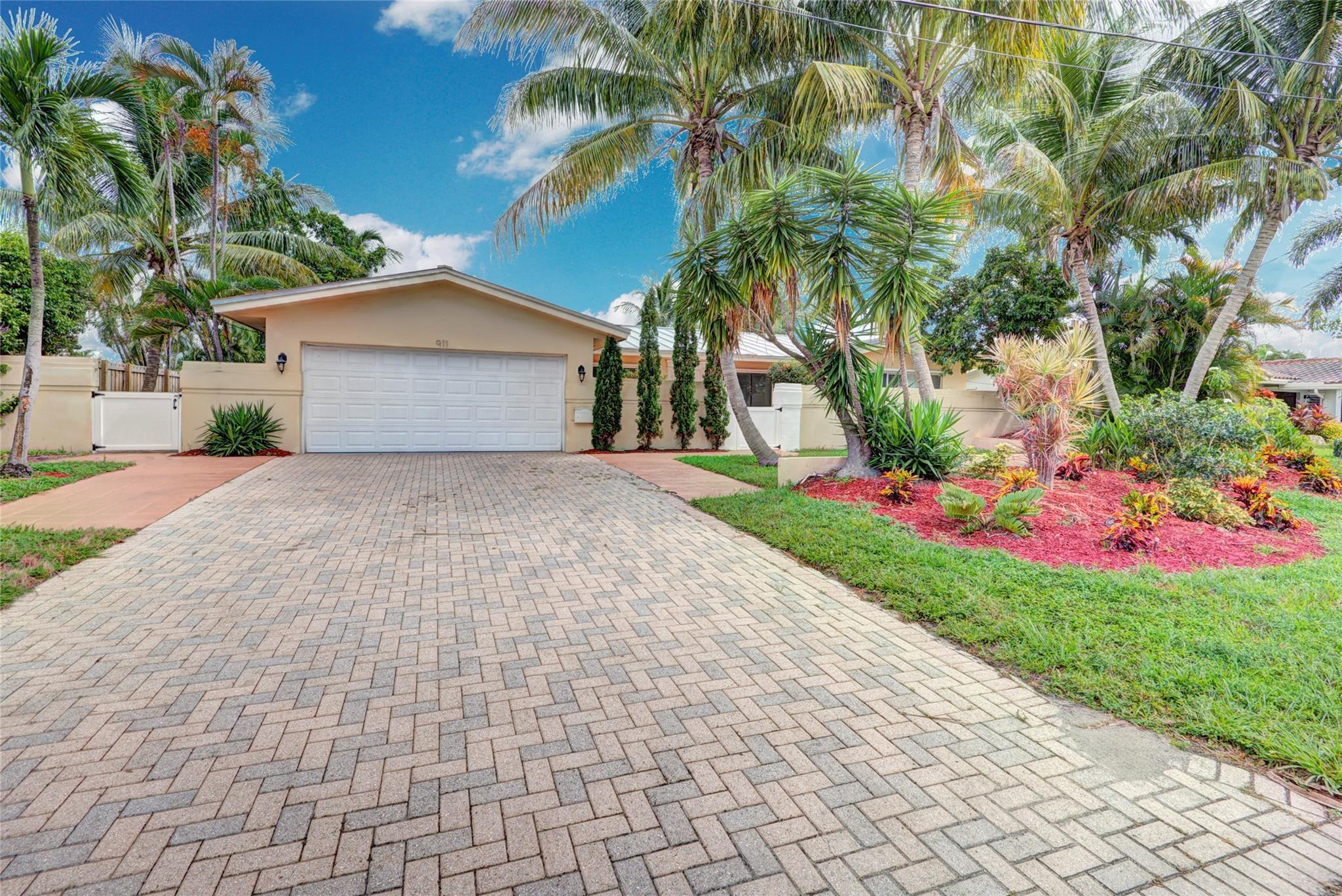 911 SE 11th St Sold Property