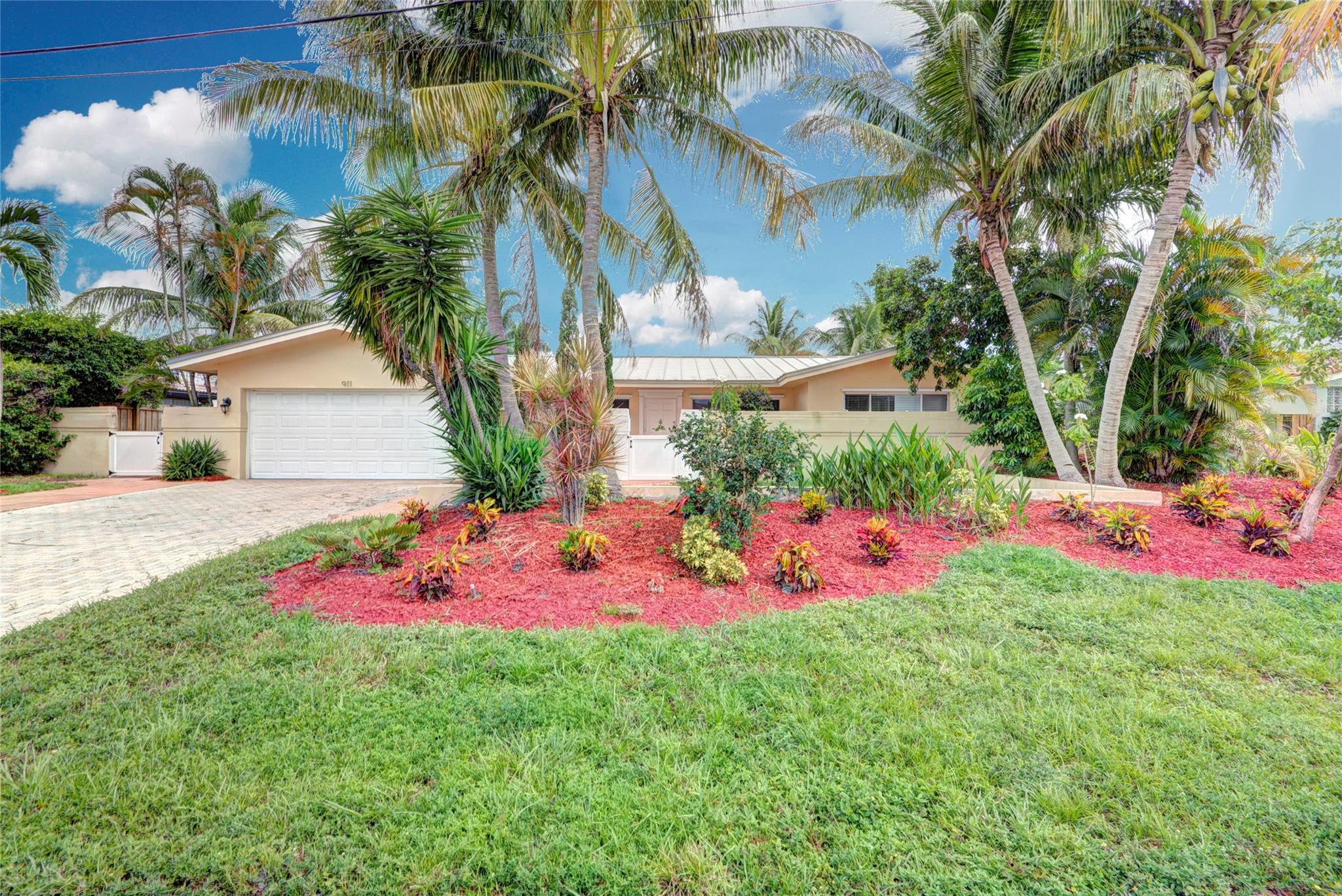 911 SE 11th St Sold Property