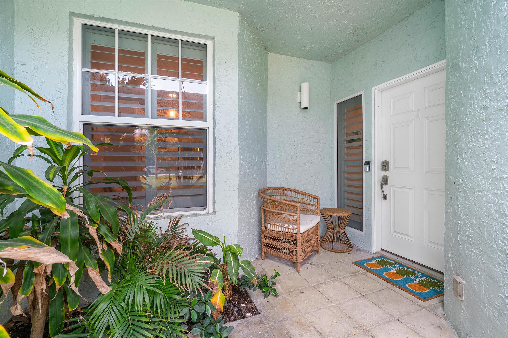 807 Mainsail Circle Sold Property