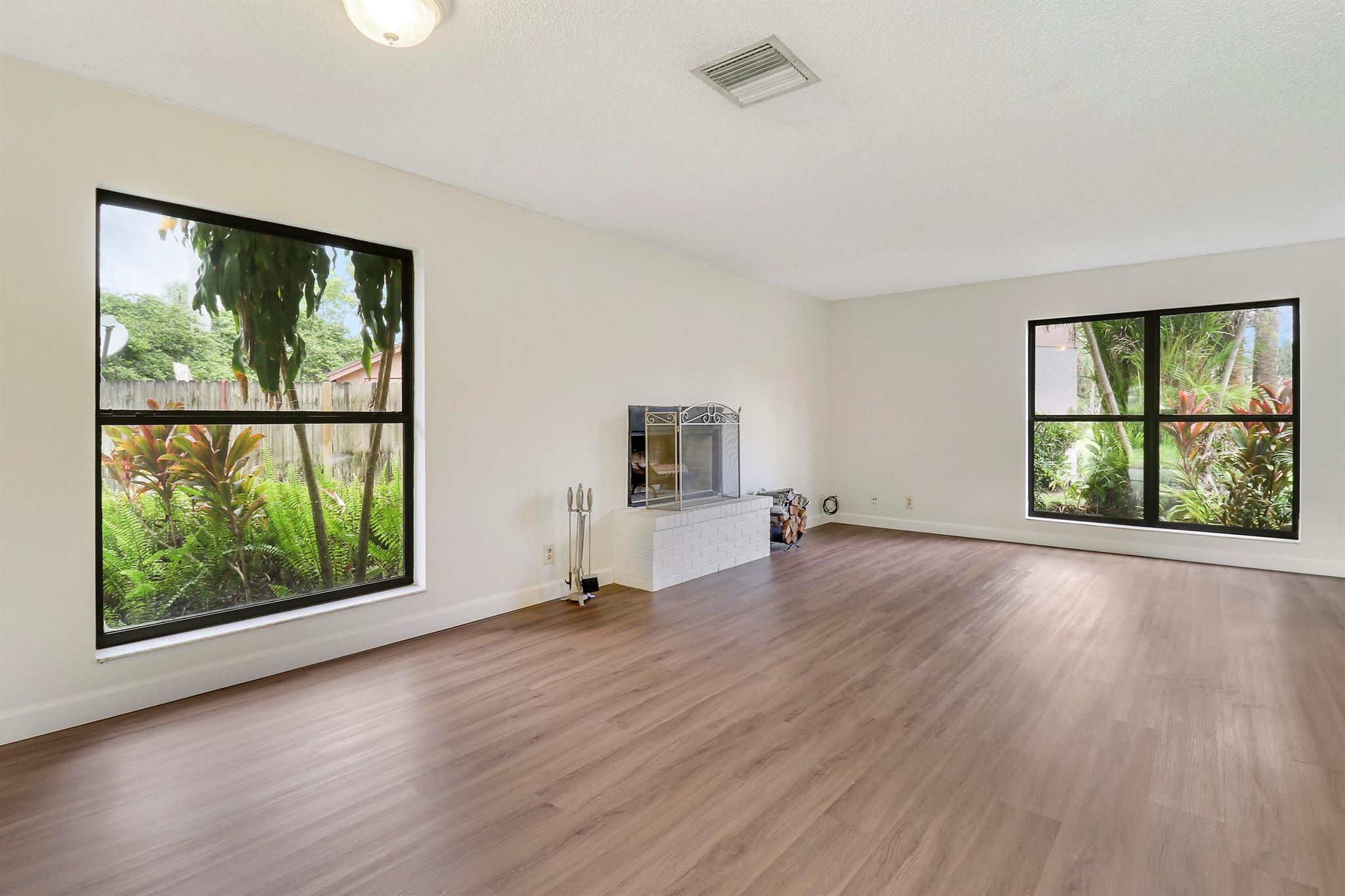 313 Sandtree Drive Sold Property