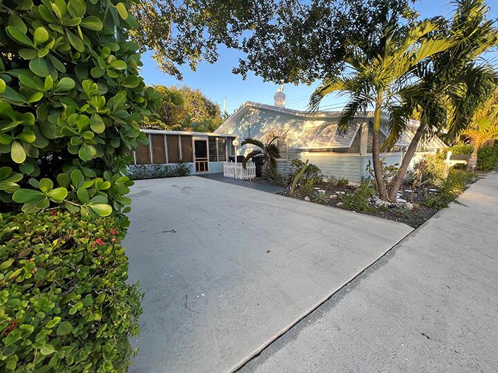214 2nd Avenue N Sold Property