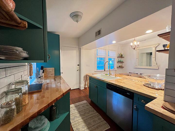 214 2nd Avenue N Sold Property