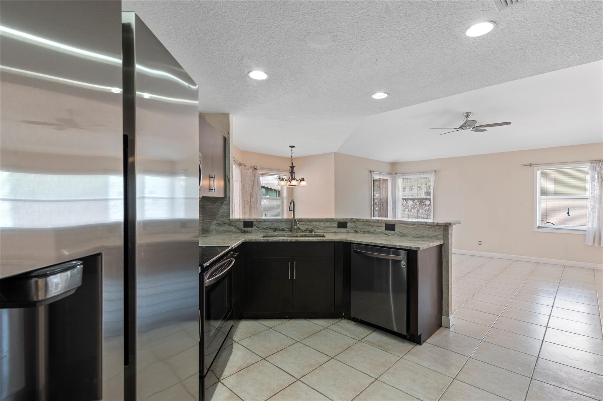 142 Citrus Park Cir Sold Property