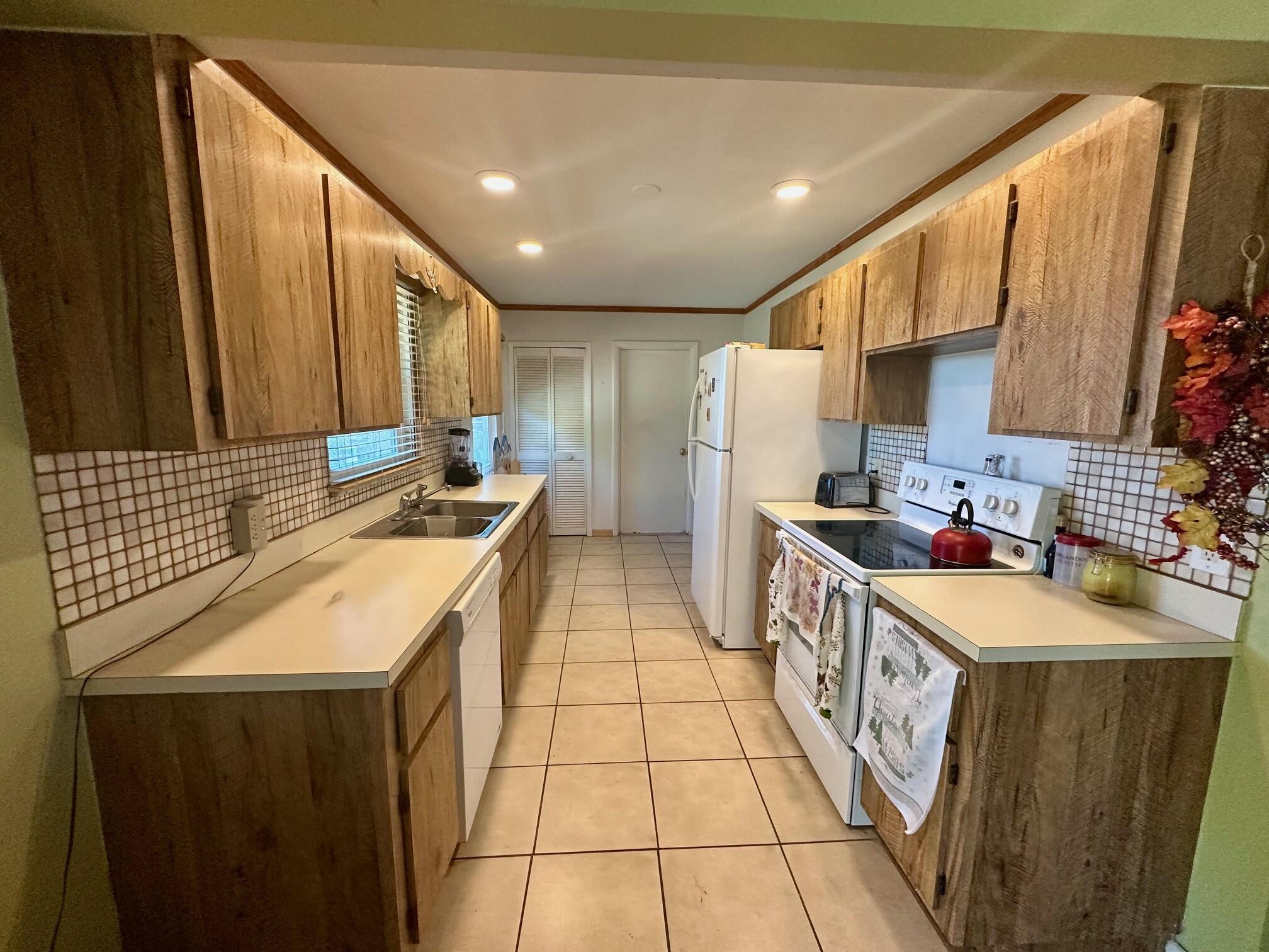 885 SW California Boulevard Sold Property