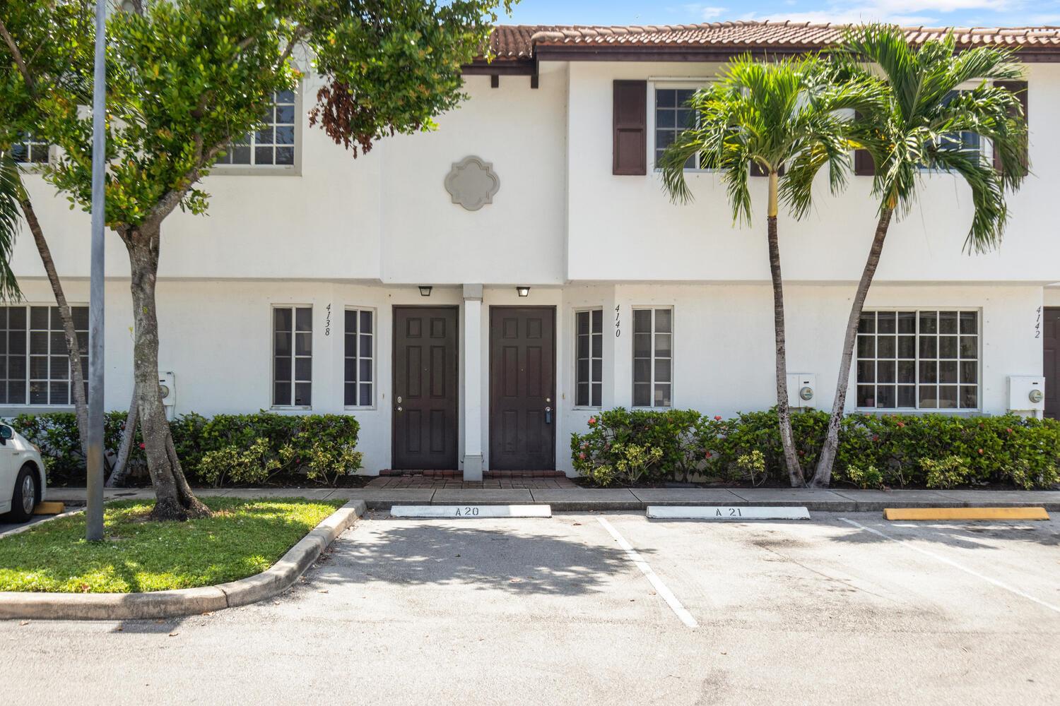 4140 Napoli Lake Drive Riviera Beach Sold Property