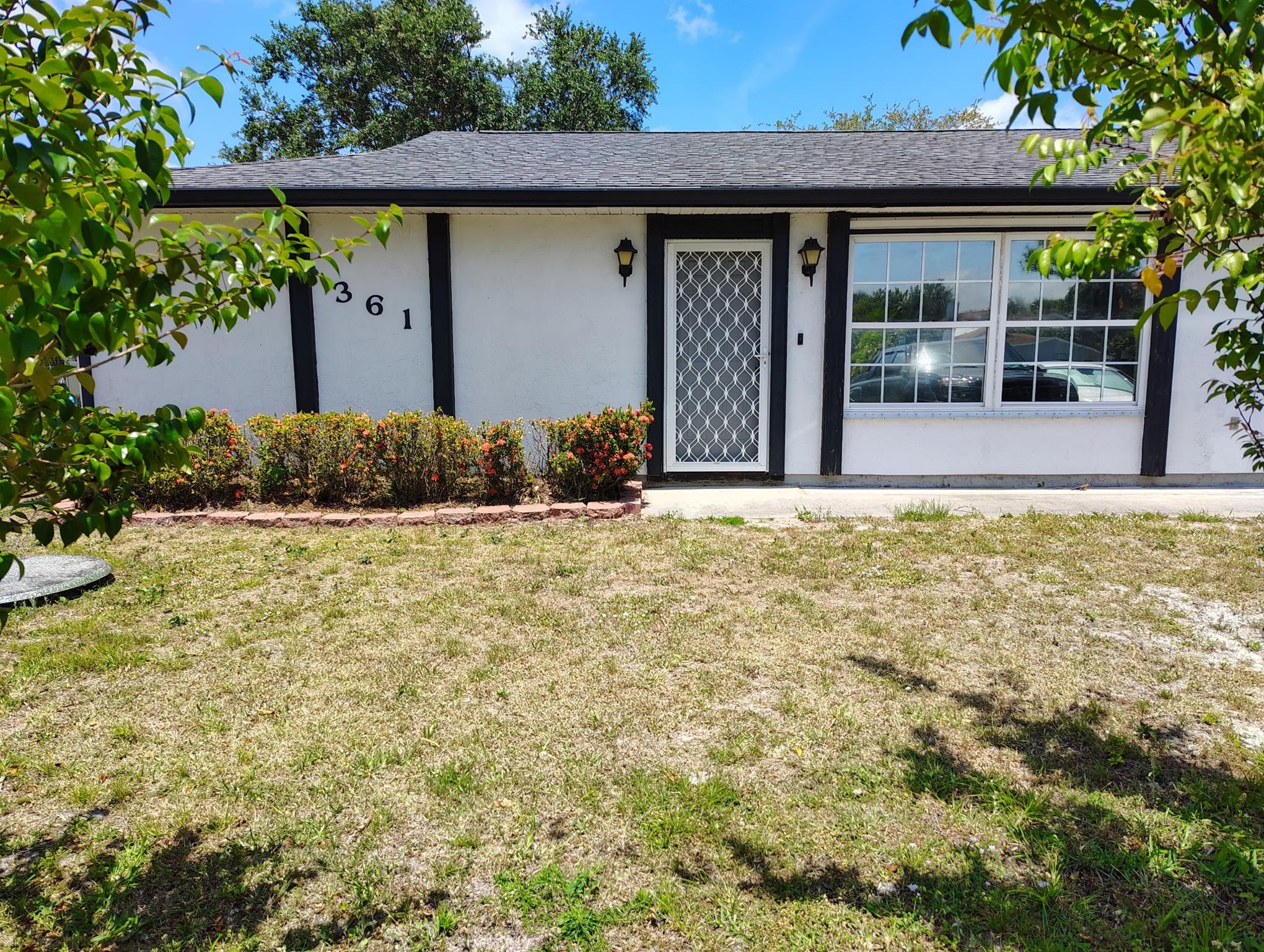 361 NW Concord Dr Sold Property