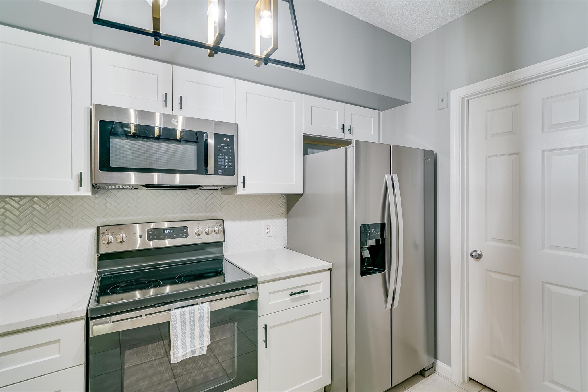 11780 St Andrews 205 Place UNIT 205 Wellington Sold Property