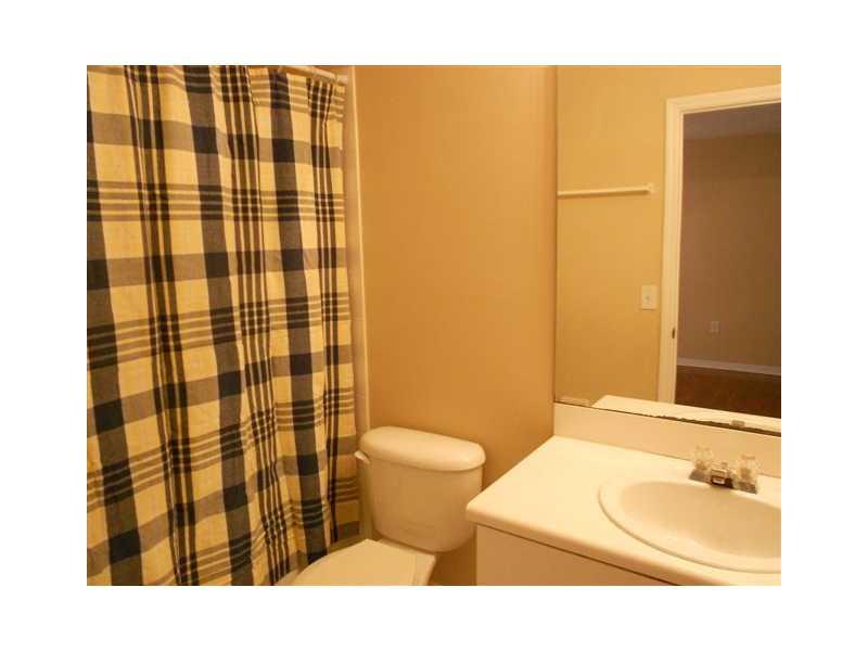 14085 SW 149 PL Bathroom