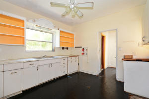 Main House Living Room