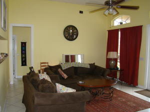 13474 154th Place N Living Room