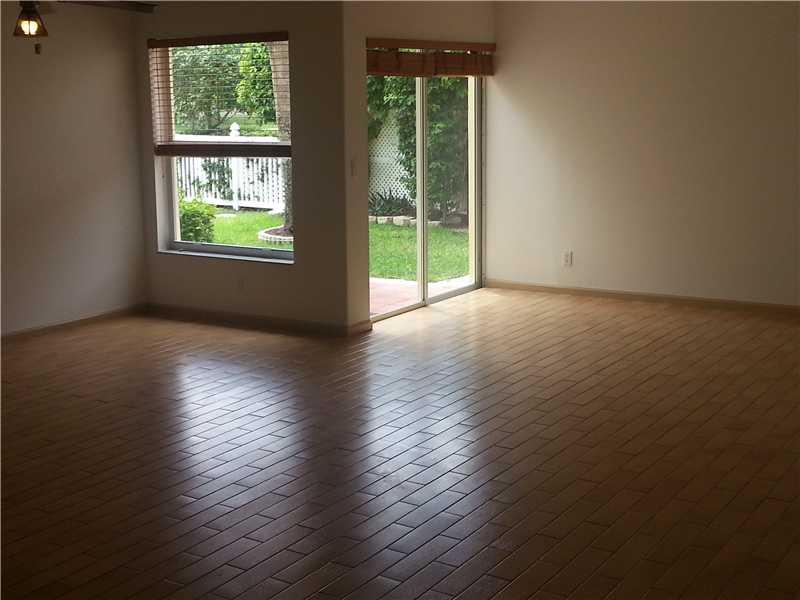 Den/Family/Great Room