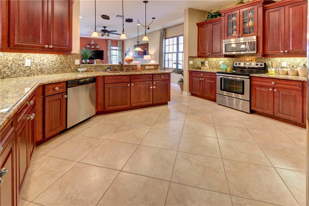 7512 NW 110th Dr Sold Property