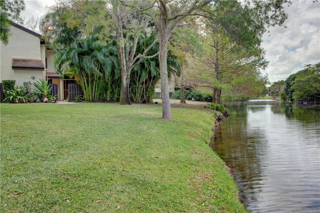 3189 Cocoplum Cir 3369 Sold Property