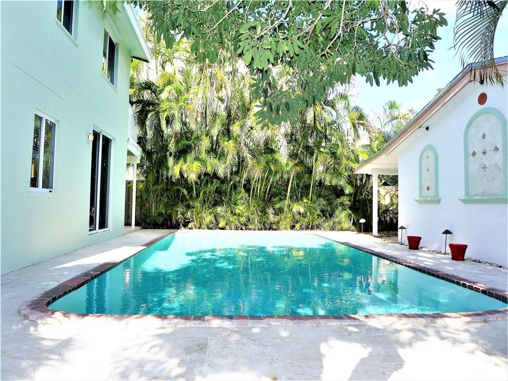 Enjoy south Florida and entertain with your guest