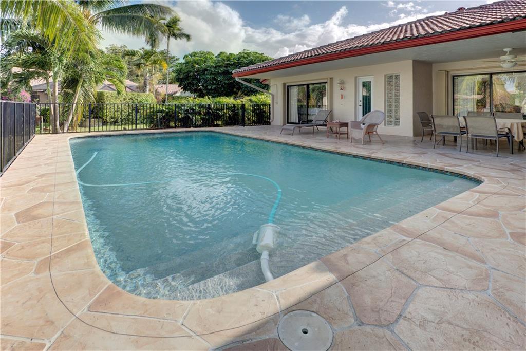 Large Fenced in Pool Area