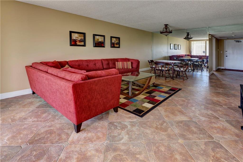 575 Oaks Ln 406 Sold Property
