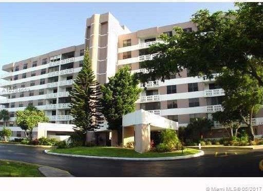 919 HILLCREST DR 301 Sold Property