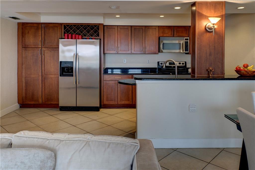 UPGRADED KITCHEN!!!