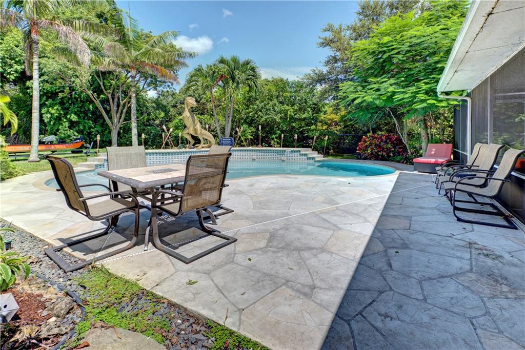5153 NW 49th Ave Sold Property