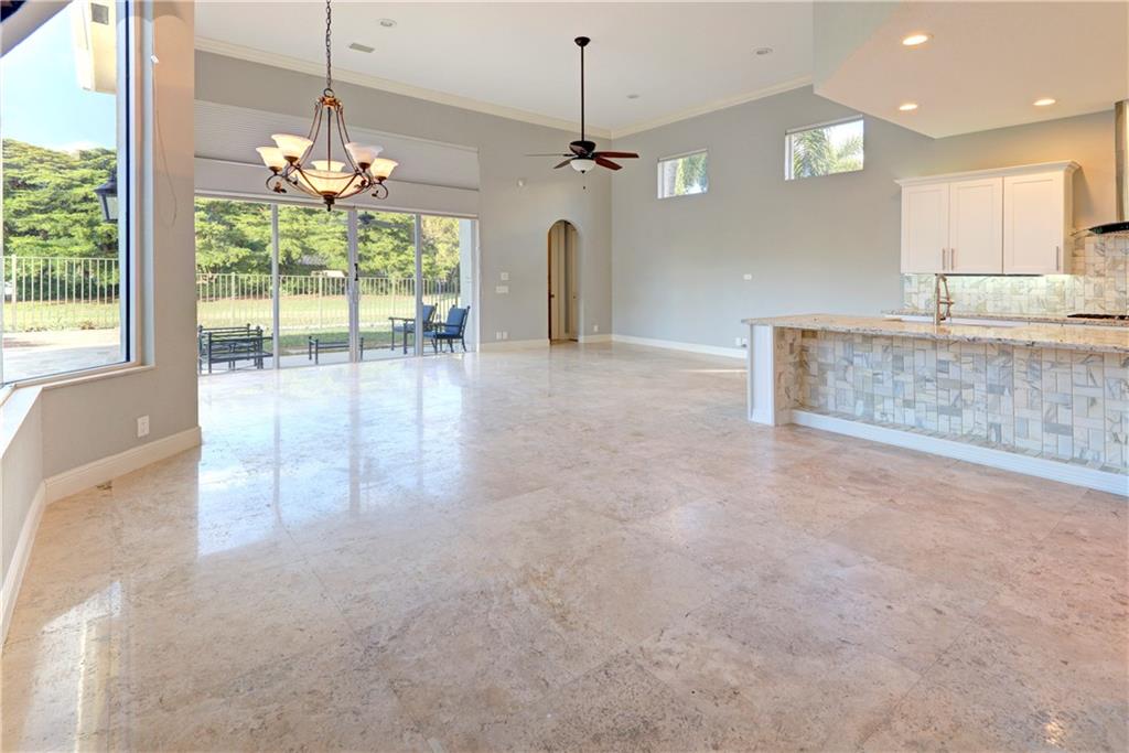 6565 Grande Orchid Way Large open kitchen over looking the family room an