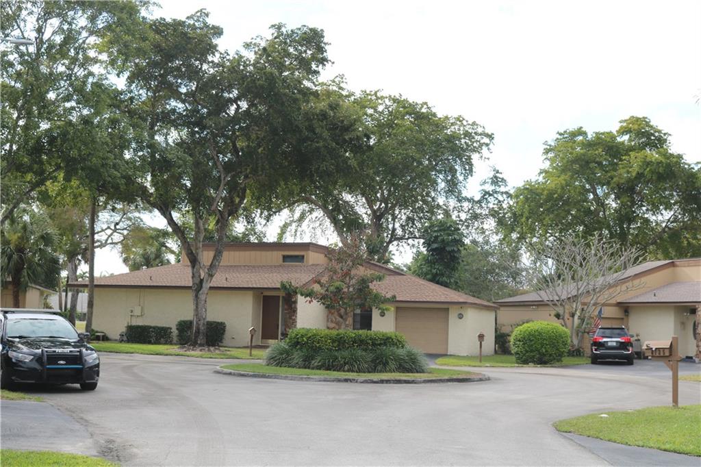 8197 Royal Palm Ct Sold Property