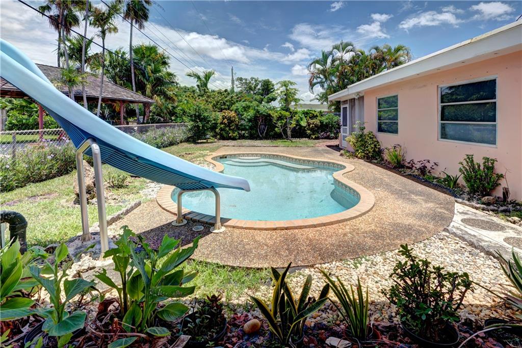 4351 NE 15th Ave Sold Property