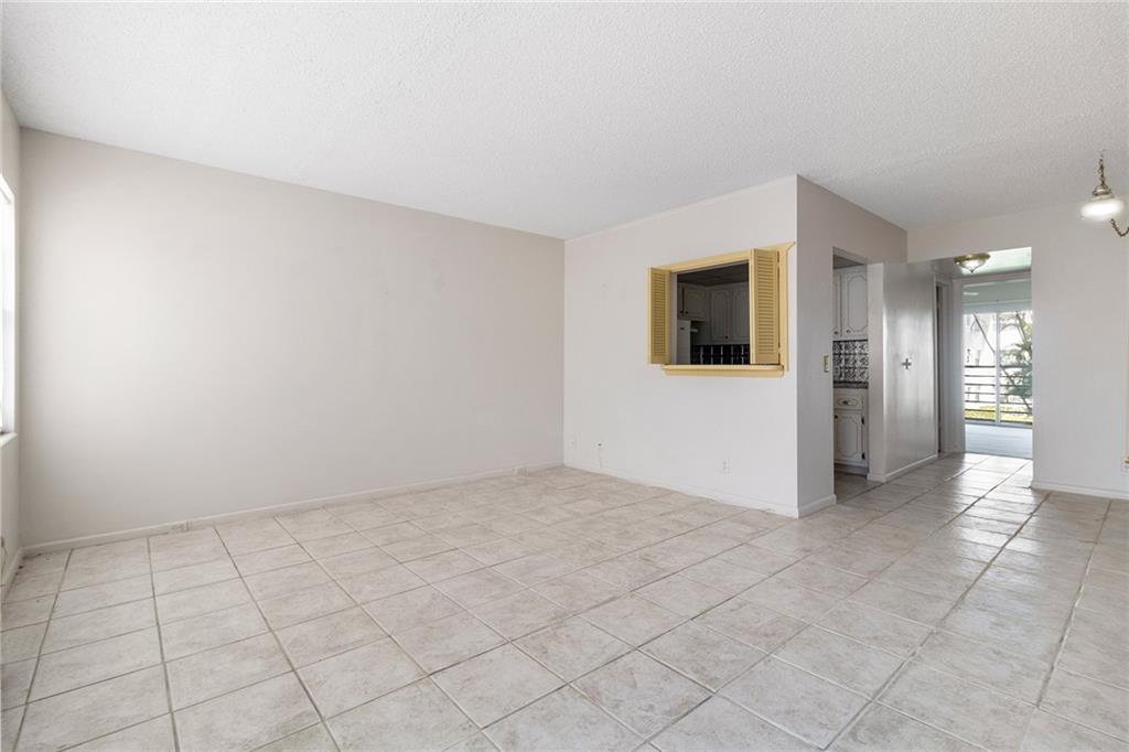 399 Fanshaw J 399 Sold Property