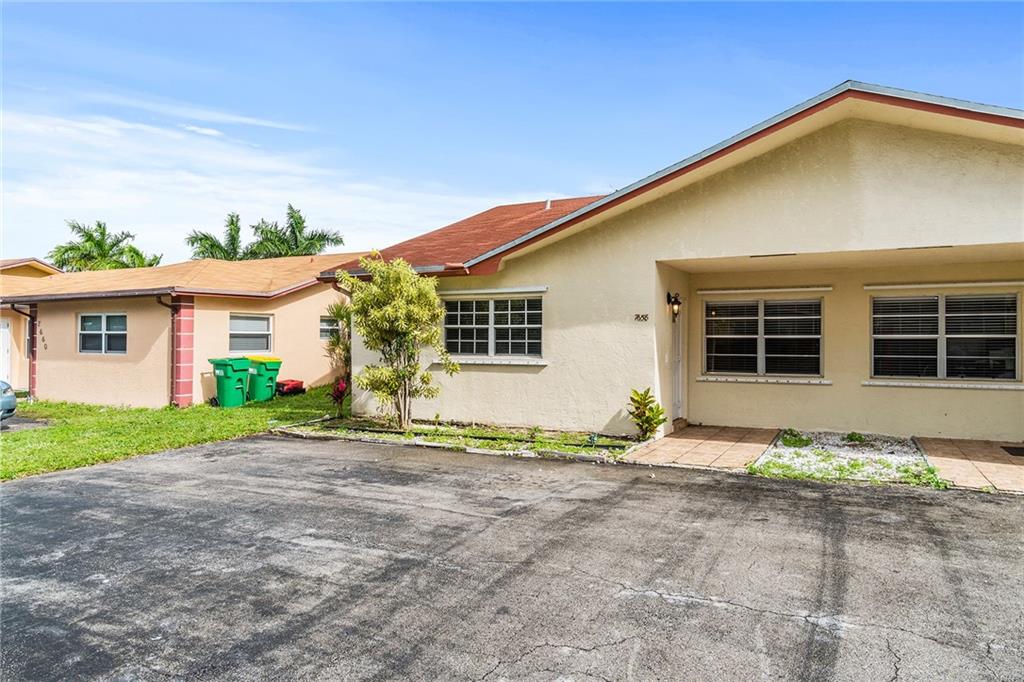 7658 NW 73rd Ter Sold Property